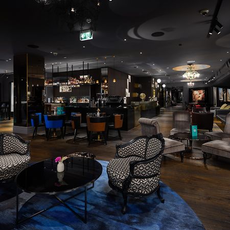 Museum Apartment Hotel, Independent Collection By Evt Wellington Exteriér fotografie The Lounge at London Heathrow Airport