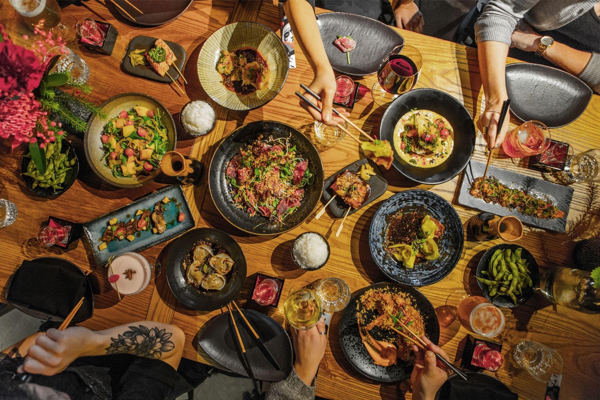 Museum Apartment Hotel, Independent Collection By Evt Wellington Exteriér fotografie A selection of dishes at a restaurant in Hong Kong